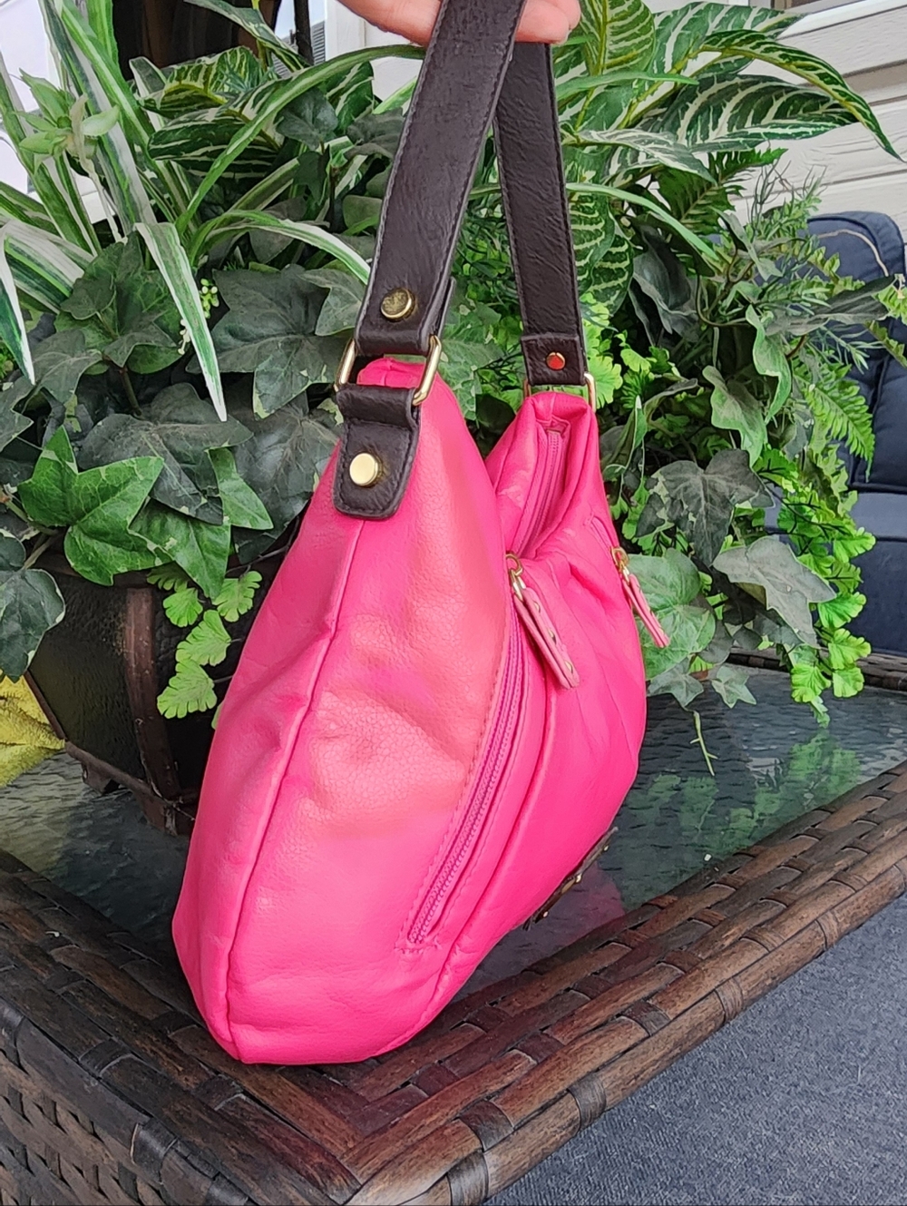 Victoria's Secret Hot Pink Shoulder Bag with Dark Brown Strap - Picture 4 of 4